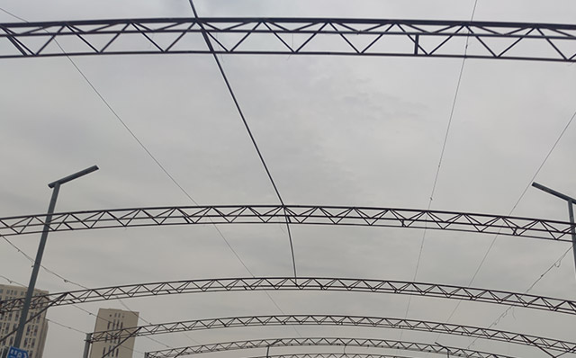 长春钢结构网架的施工可塑造行比较高